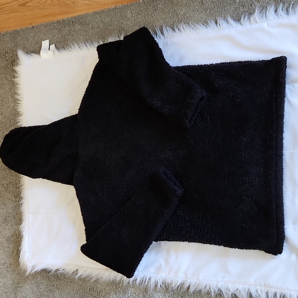 PINK VICTORIA'S SECRET FUZZY HOODIE SIZE M - Picture 9 of 13